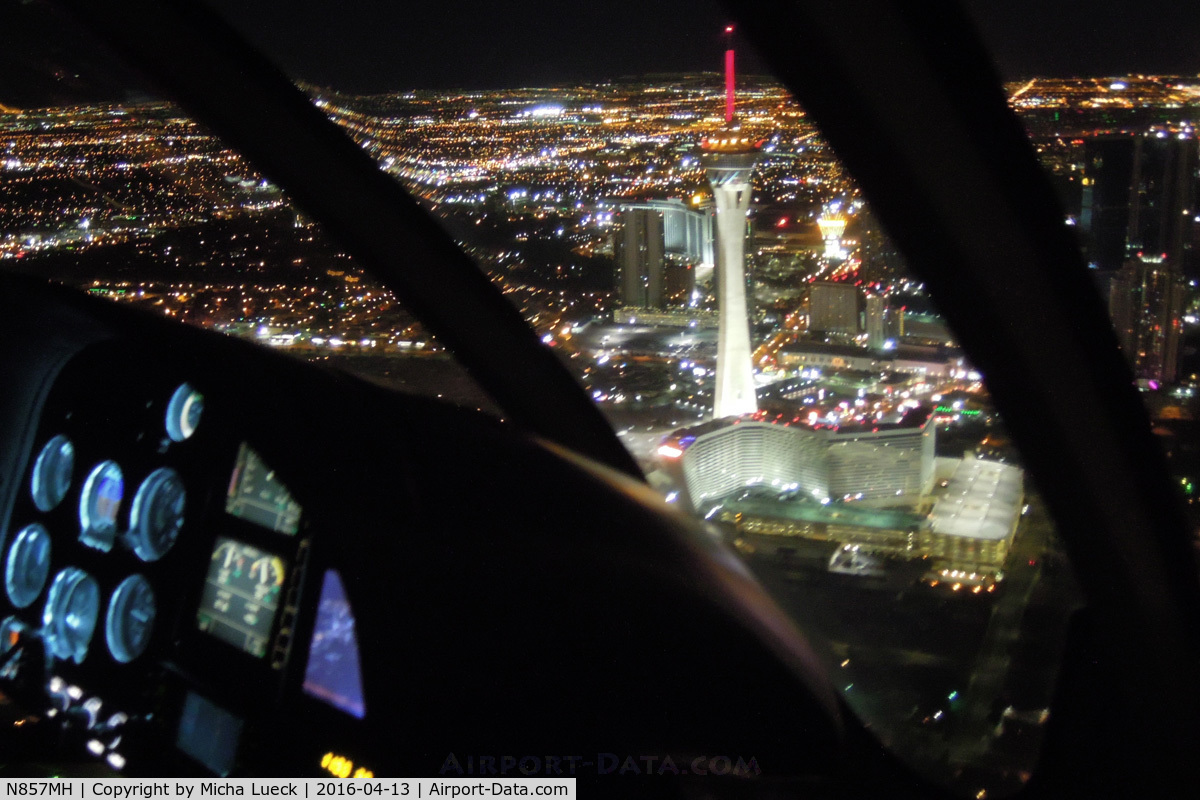 N857MH, 2008 Eurocopter EC-130B-4 (AS-350B-4) C/N 4457, Night flight over Vegas