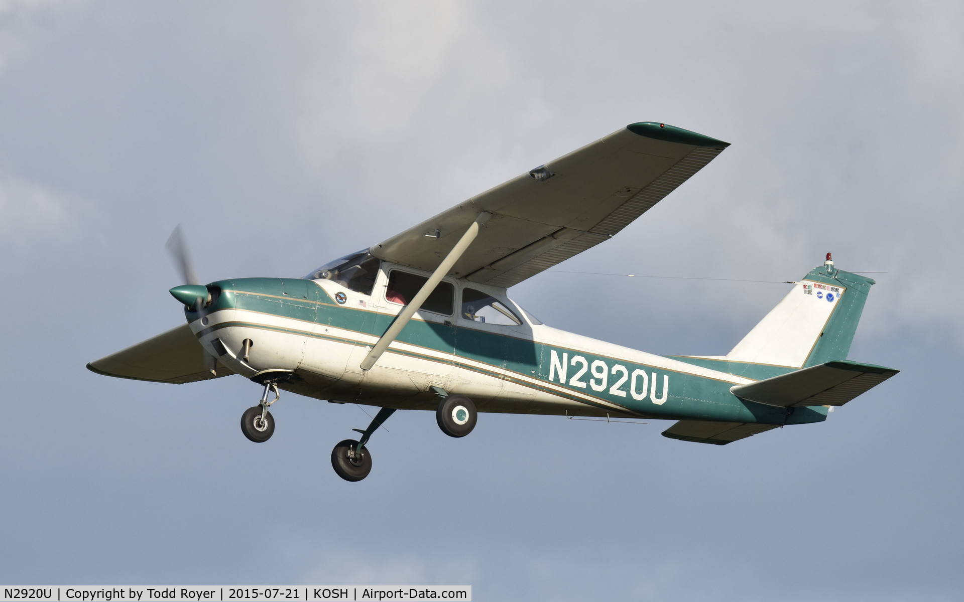 N2920U, 1963 Cessna 172D C/N 17250520, Airventure 2015