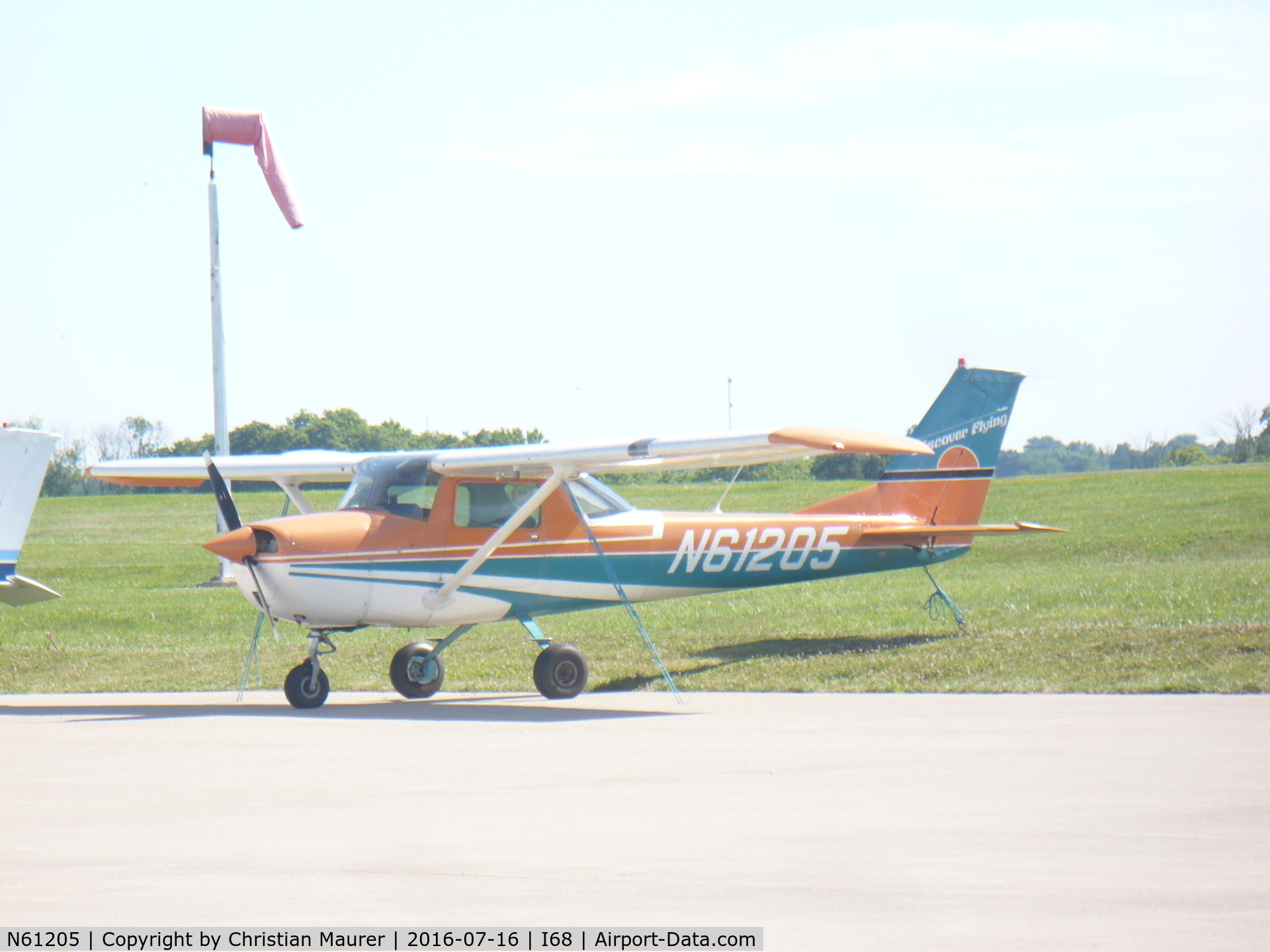 N61205, 1969 Cessna 150J C/N 15070886, Cessna 150J