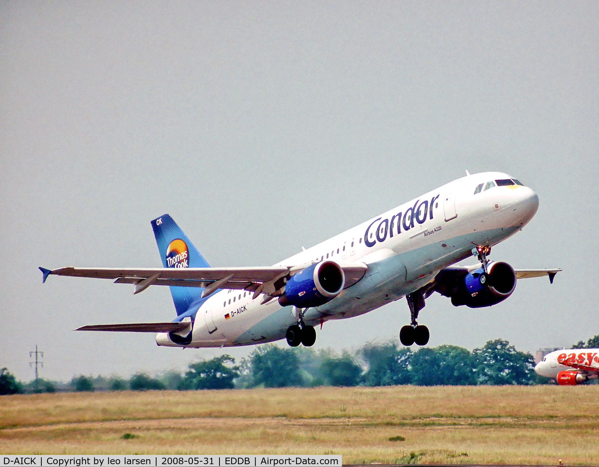 D-AICK, 2001 Airbus A320-212 C/N 1416, Berlin SXF 31.5.08