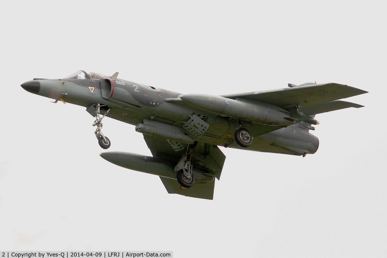 2, Dassault Super Etendard C/N 2, Dassault Super Etendard M (SEM), Short approach rwy 26, Landivisiau Naval Air Base (LFRJ)