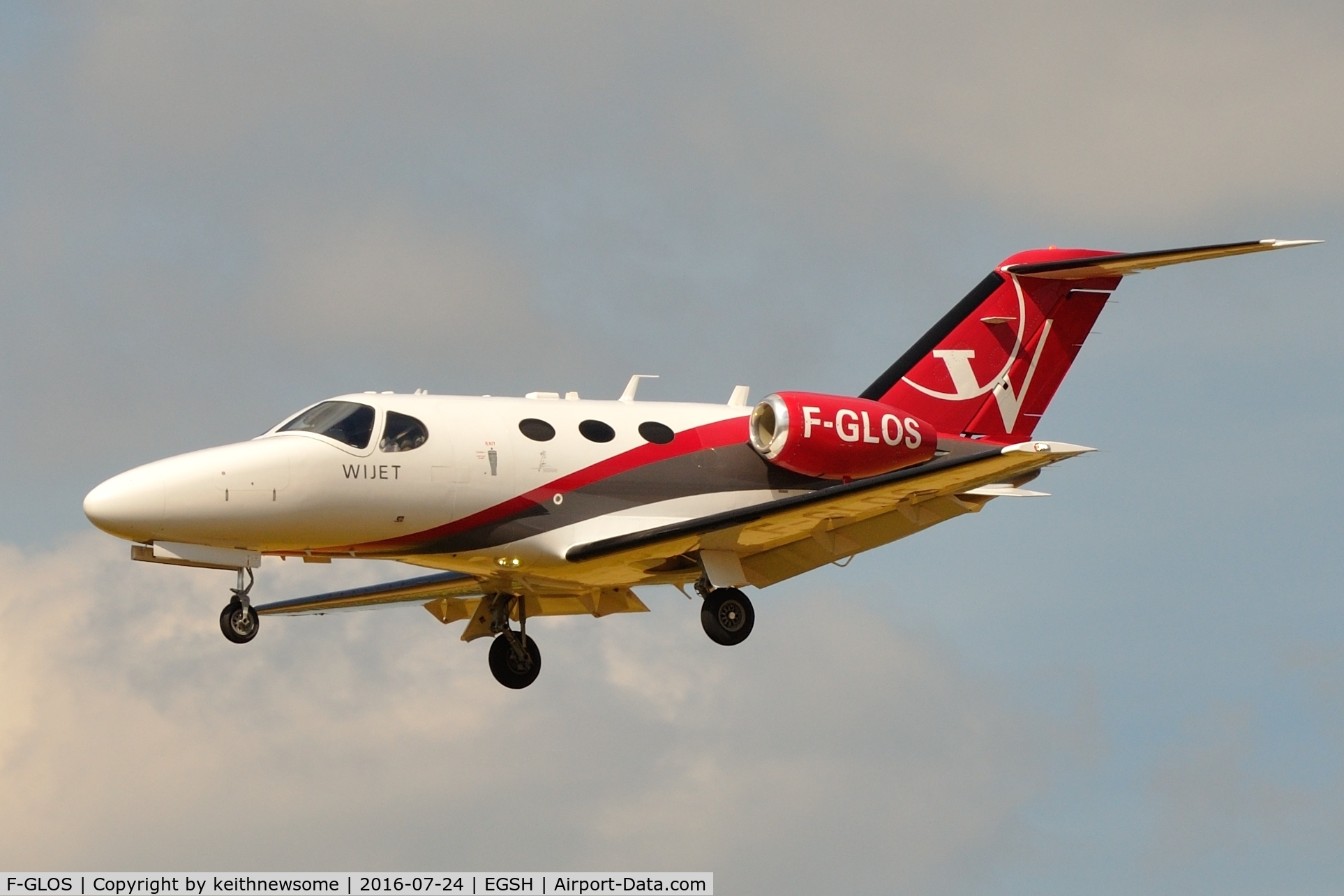 F-GLOS, 2009 Cessna 510 Citation Mustang Citation Mustang C/N 510-0169, Arriving from Cannes.