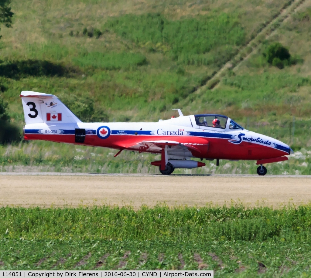114051, Canadair CT-114 Tutor C/N 1051, Returning from there performance