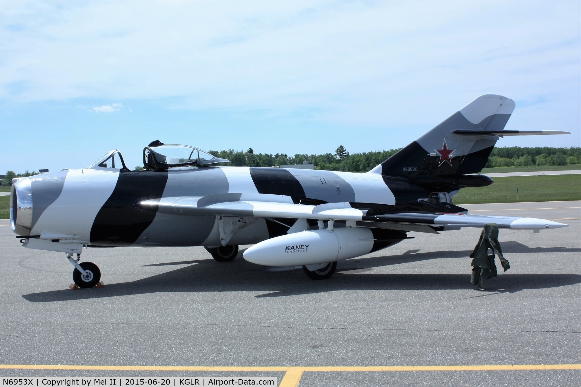 N6953X, PZL-Mielec Lim-6 (MiG-17) C/N 1J0511, 2015 Wings Over Gaylord Air Show