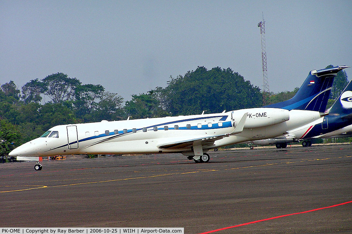 PK-OME, 2001 Embraer ERJ-135BJ Legacy C/N 145516, Embraer ERJ-135BJ Legacy [145516] (Airfast Indonesia) Jakarta-Halim Perdanakusuma Int~PK 25/10/2006