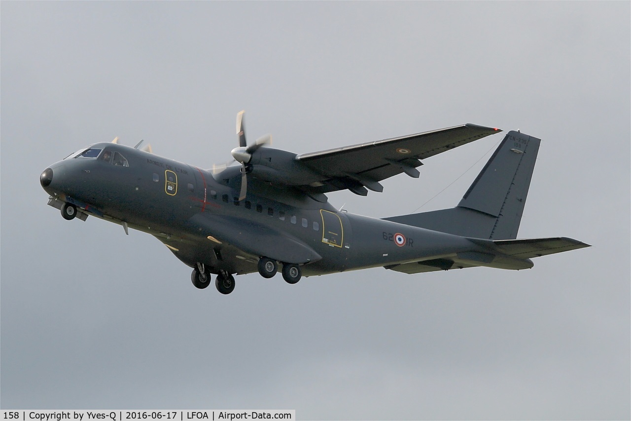 158, Airtech CN-235-200M C/N C158, Airtech CN-235-200M, Take off rwy 24, Avord Air Base 702 (LFOA) Open day 2016