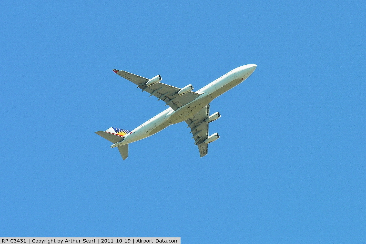 RP-C3431, Airbus A340-313X C/N 176, Overhead Sydney