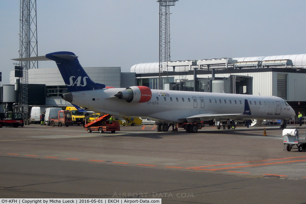 OY-KFH, 2009 Bombardier CRJ-900 (CL-600-2D24) C/N 15240, At Kastrup