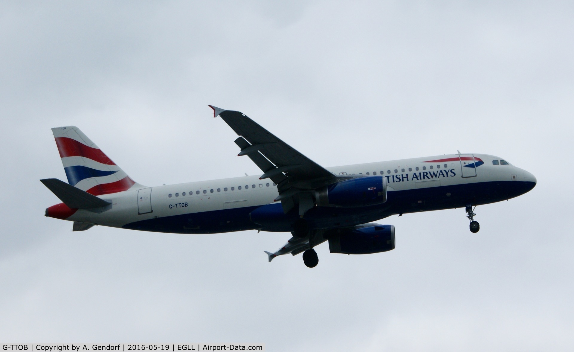 G-TTOB, 2001 Airbus A320-232 C/N 1687, British Airways, is here landing at London Heathrow(EGLL)