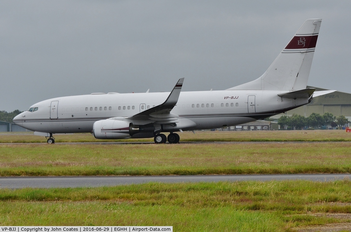 VP-BJJ, 1999 Boeing 737-7BC BBJ C/N 30330, Private visitor