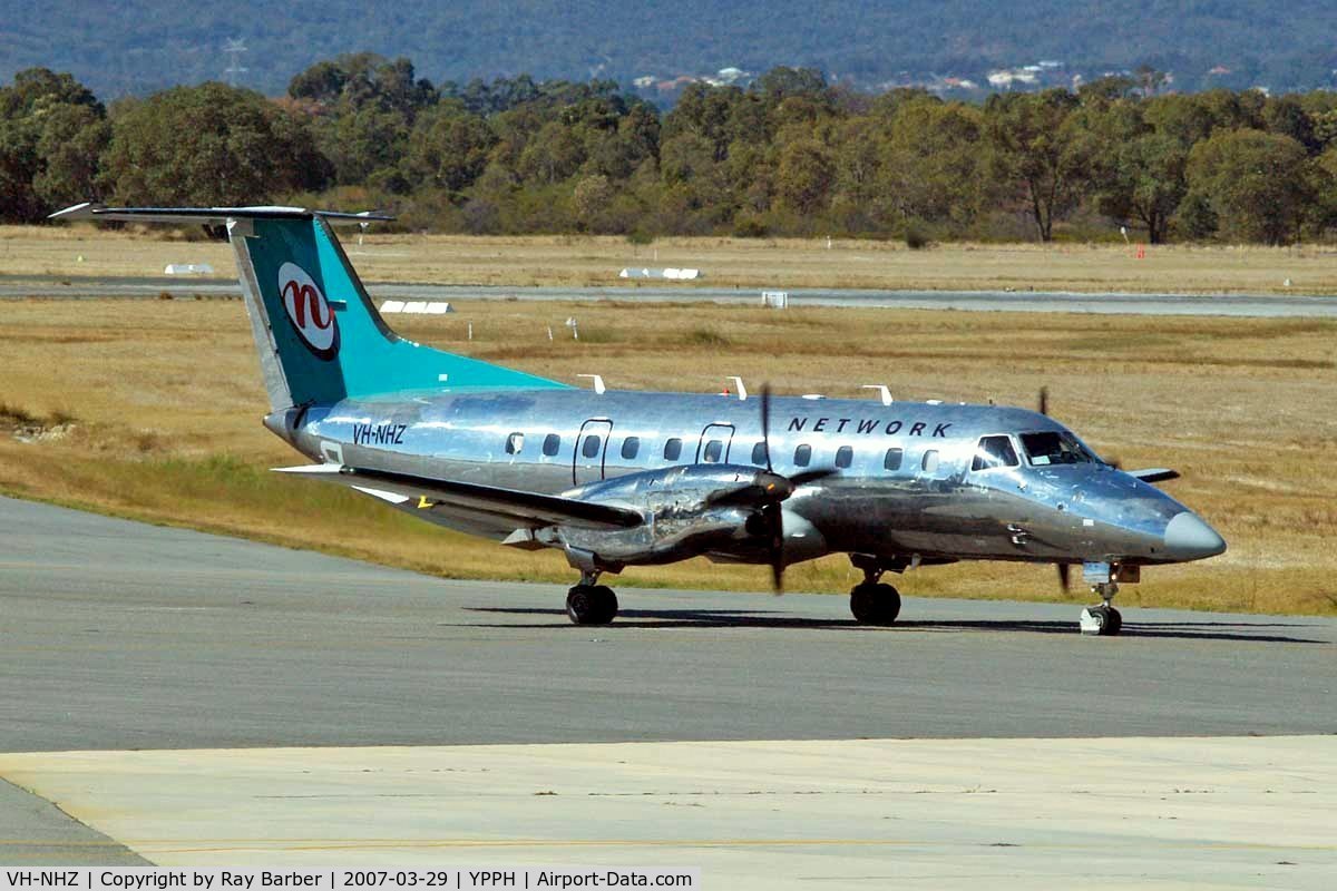 VH-NHZ, 1986 Embraer EMB-120ER Brasilia C/N 120034, Embraer Emb-120RT Brasilia [120034] (Network Aviation) Perth Intl~VH 29/03/2007