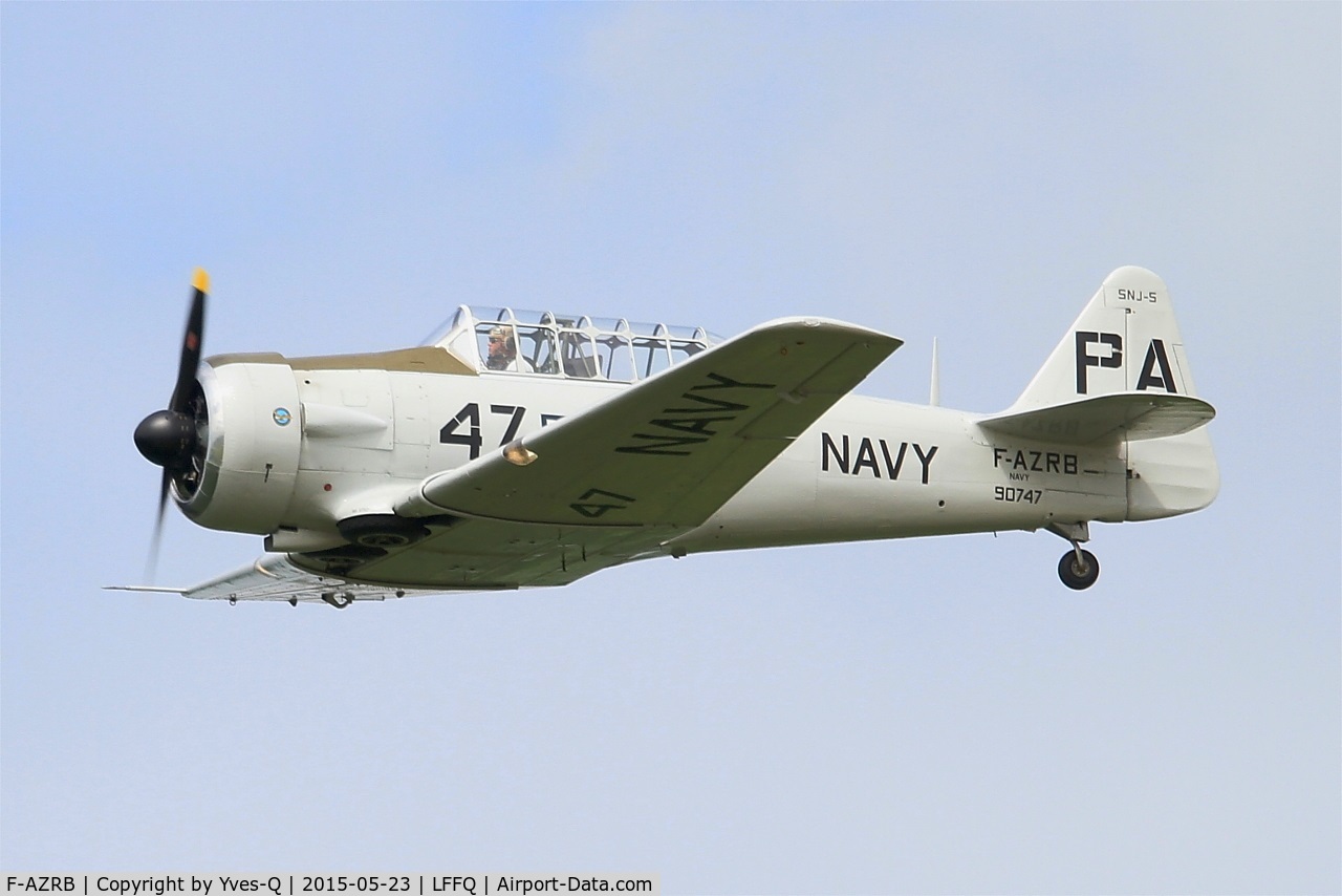 F-AZRB, North American SNJ-5 Texan Texan C/N 88-17955, North American SNJ-5 Texan, On display, La Ferté-Alais airfield (LFFQ) Airshow 2015