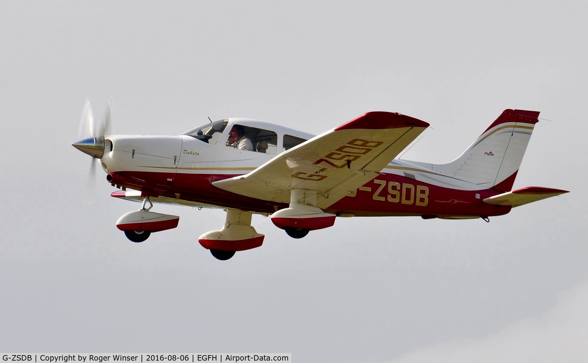G-ZSDB, 1982 Piper PA-28-236 Dakota C/N 28-8211004, Visiting Dakota.