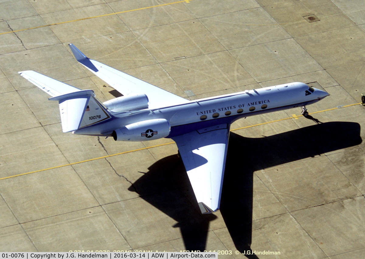 01-0076, 2001 Gulfstream Aerospace C-37A (Gulfstream V) C/N 645, Taken from a UH-1N.