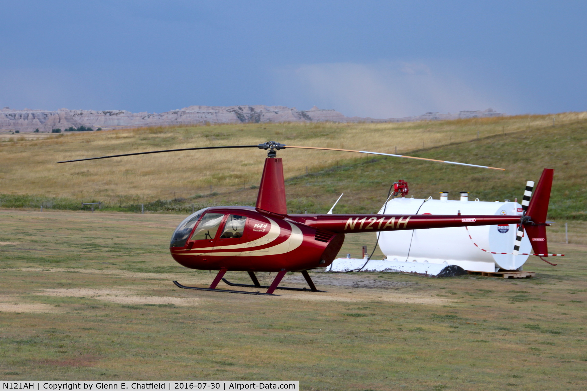 N121AH, 2004 Robinson R44 II C/N 10548, At the Badlands in South Dakota for giving rides