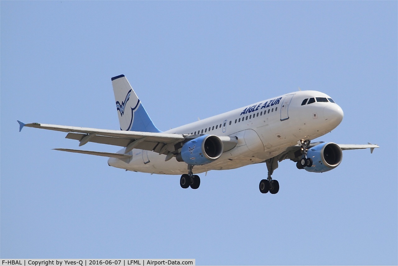 F-HBAL, 2006 Airbus A319-111 C/N 2870, Airbus A319-111, Short approach Rwy 31R, Marseille-Provence Airport (LFML-MRS)