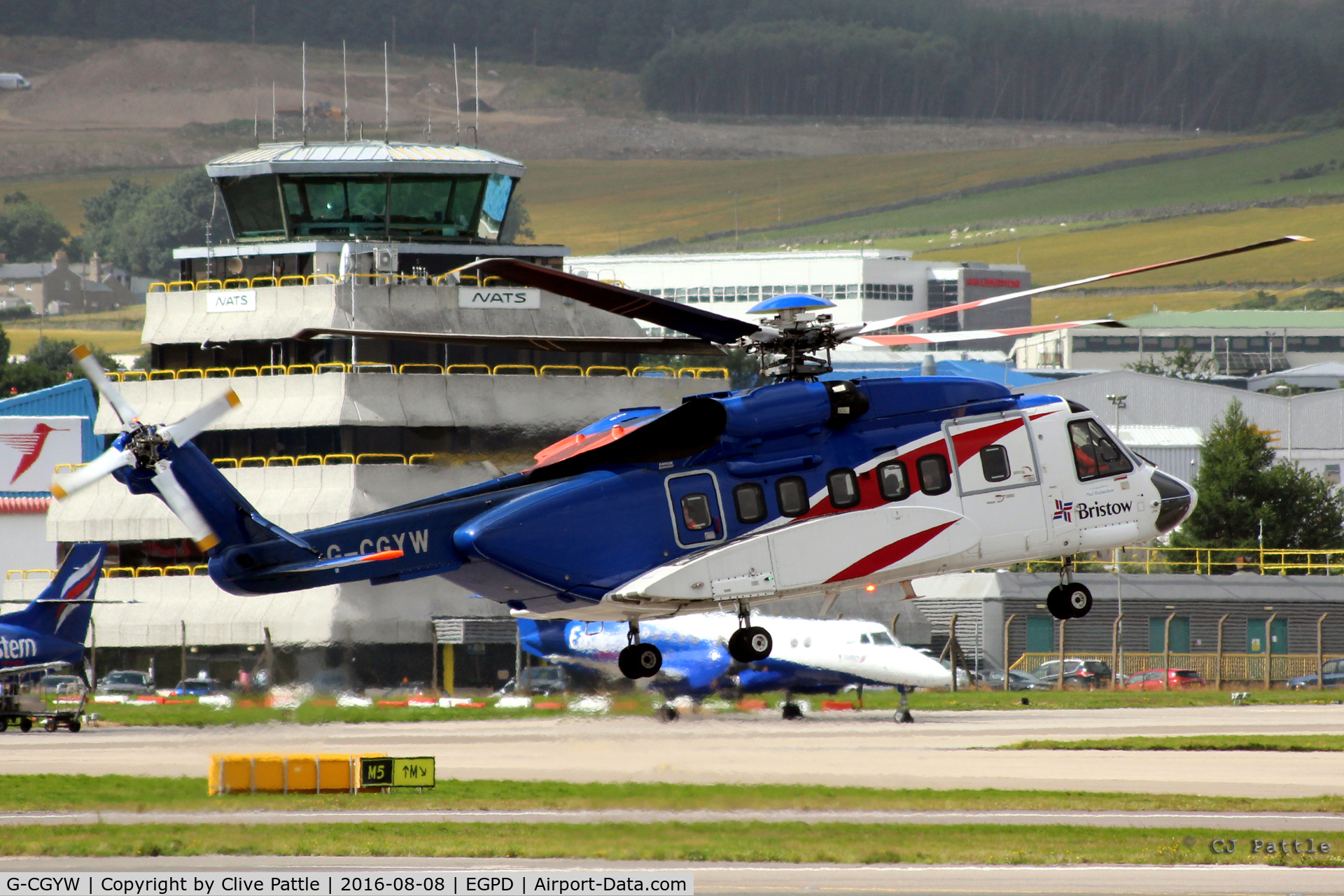 G-CGYW, 2011 Sikorsky S-92A C/N 920157, In action at Aberdeen EGPD
