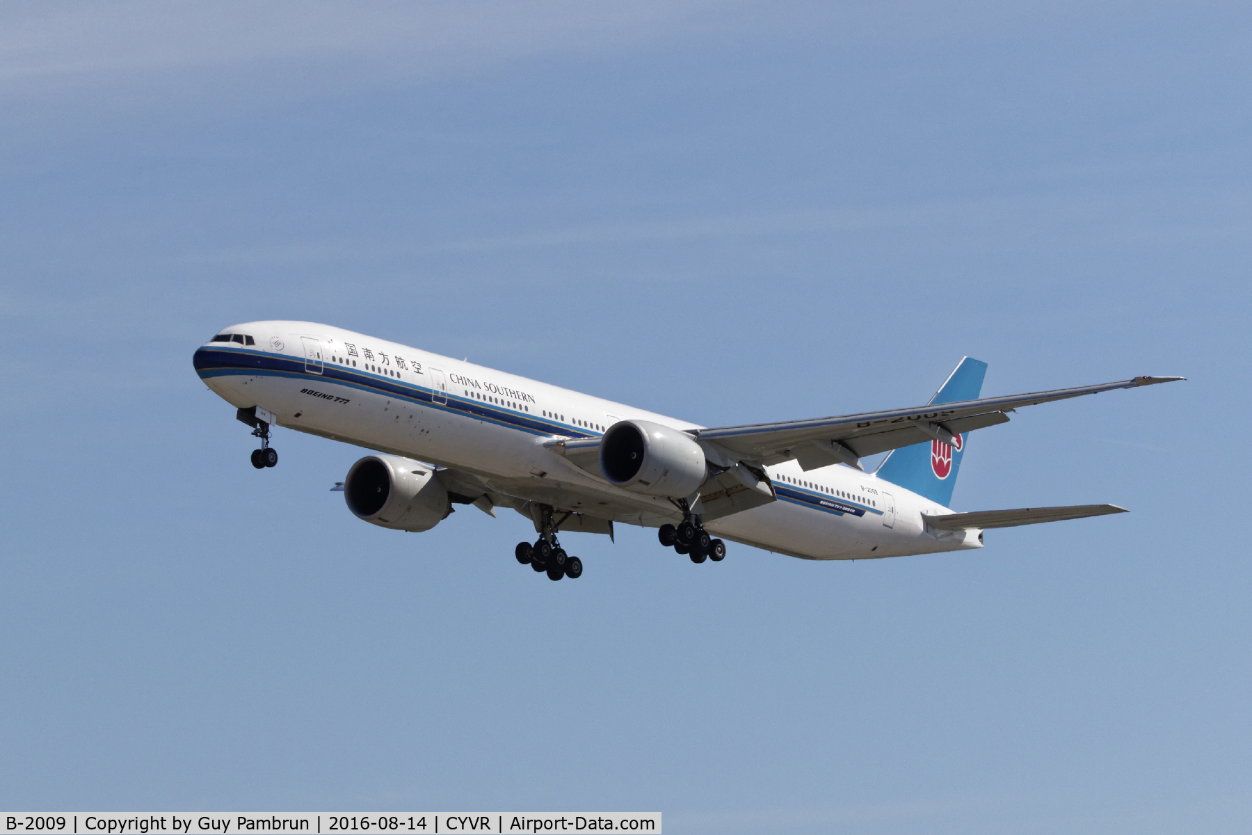 B-2009, 2014 Boeing 777-31B/ER C/N 43223, Landing