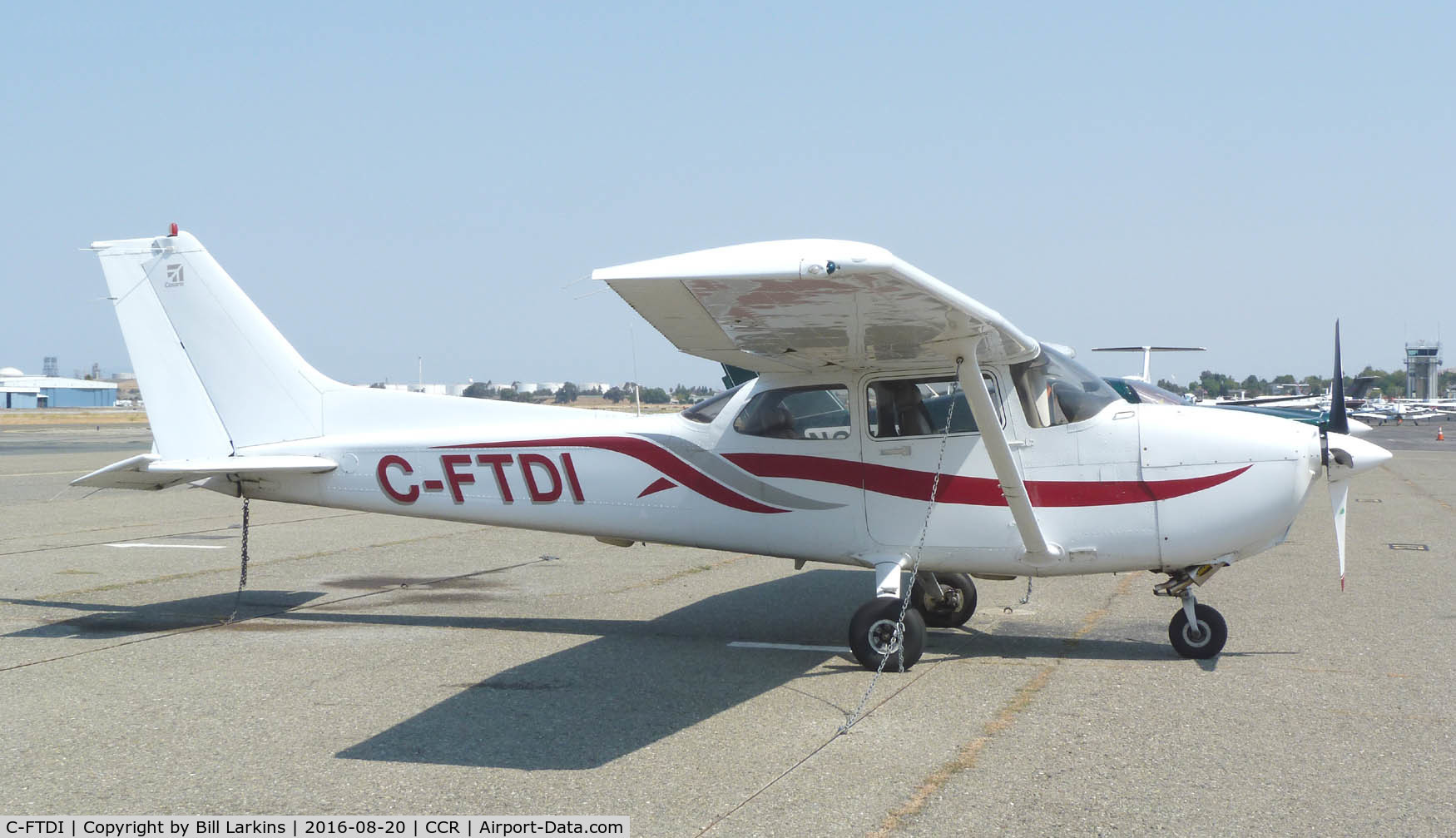 C-FTDI, 2000 Cessna 172R C/N 17280866, Beautiful visitor from Canada.