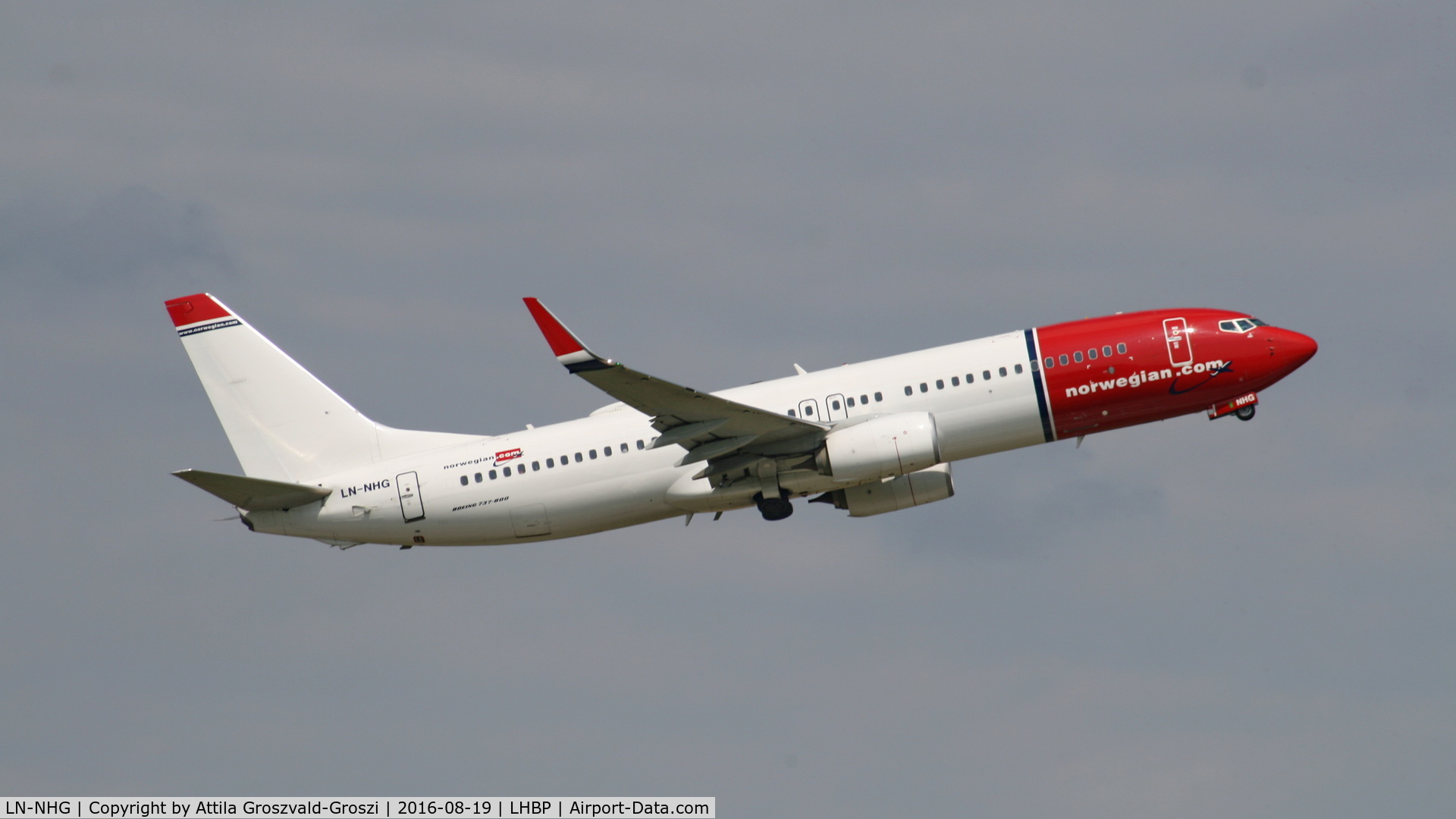 LN-NHG, 2015 Boeing 737-8JP C/N 41139, Budapest Airport, Hungary - Take-off