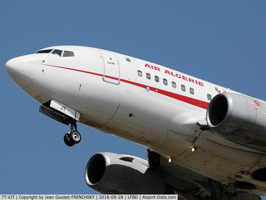 7T-VJT, 2002 Boeing 737-6D6 C/N 30546, Air Algérie AH1190 from Alger landing runway 23