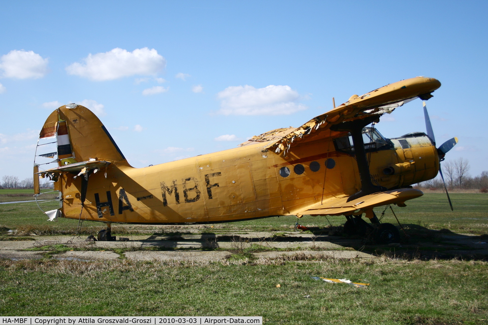 HA-MBF, 1975 PZL-Mielec An-2R C/N 1G161-11, Szarvas-Káka, Hungary - agricultural airport and take-off field