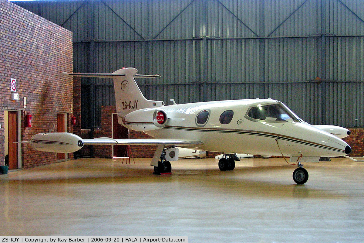 ZS-KJY, 1968 Learjet 24 C/N 24-165, Learjet 24 [24-165] (MCC Aviation) Lanseria~ZS 20/09/2006