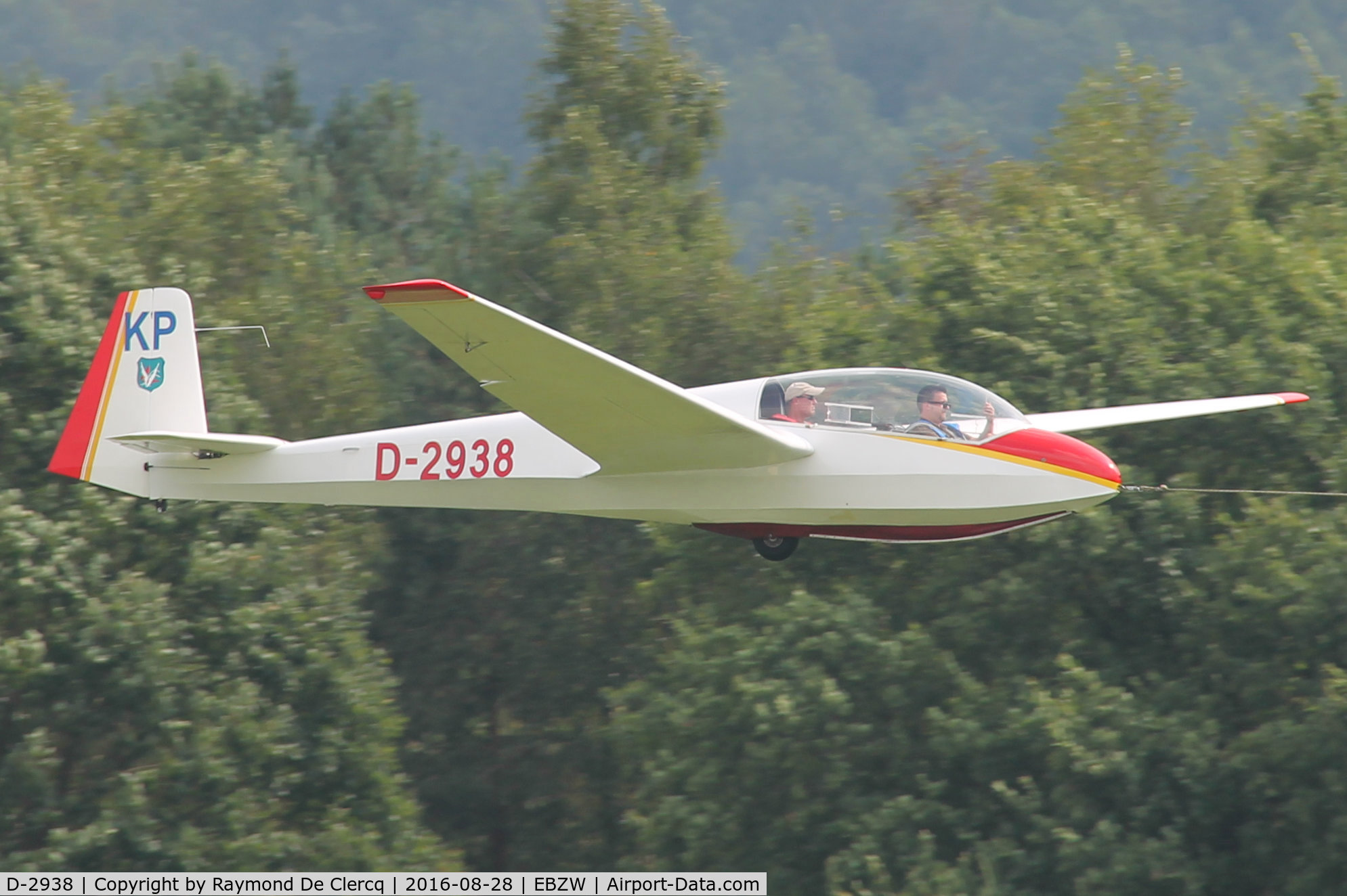 D-2938, Schleicher ASK-13 C/N 13261, Take off.