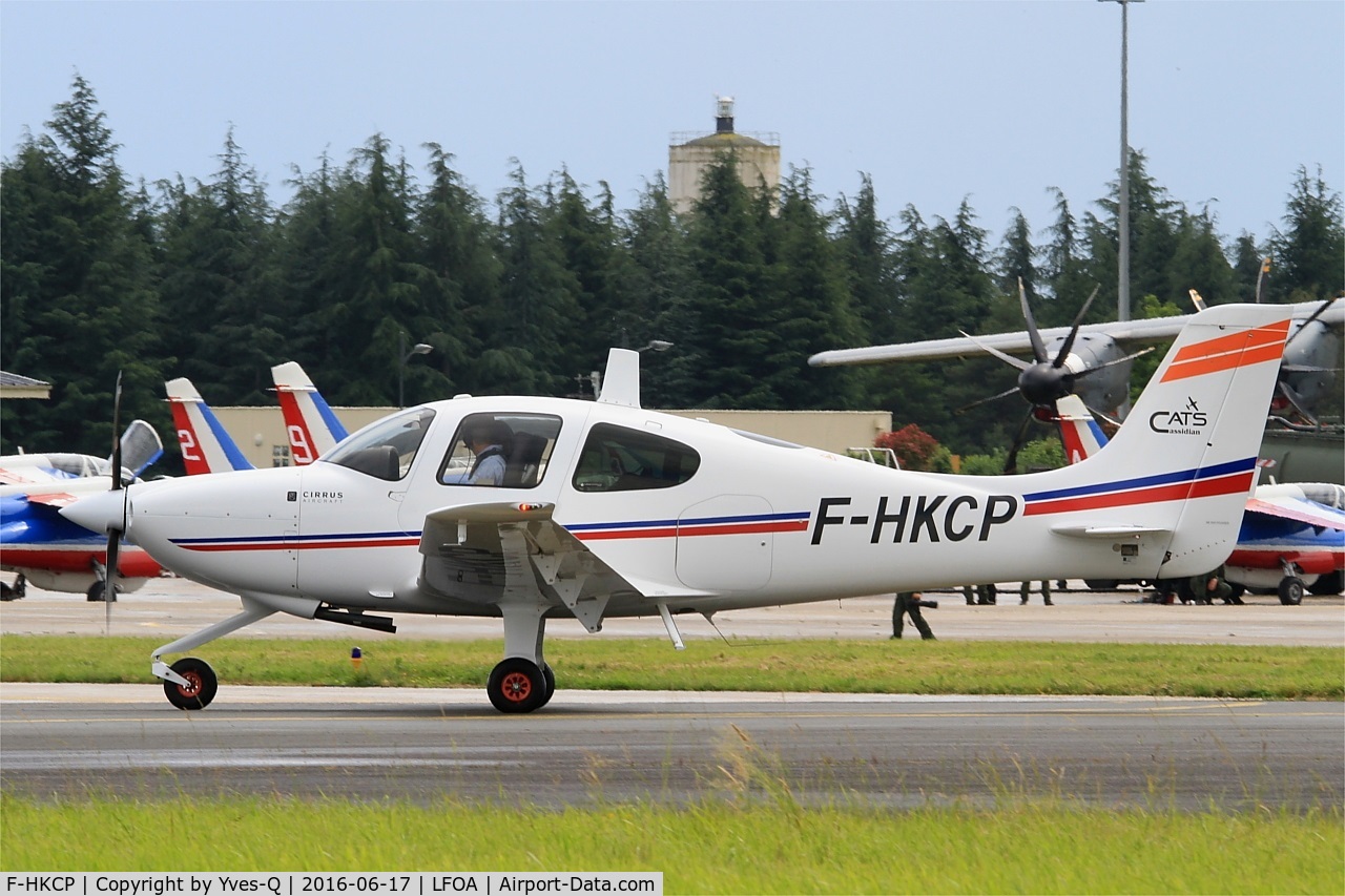 F-HKCP, 2012 Cirrus SR20 C/N 2196, Cirrus SR20, Taxiing to parking area, Avord Air Base 702 (LFOA) Open day 2016