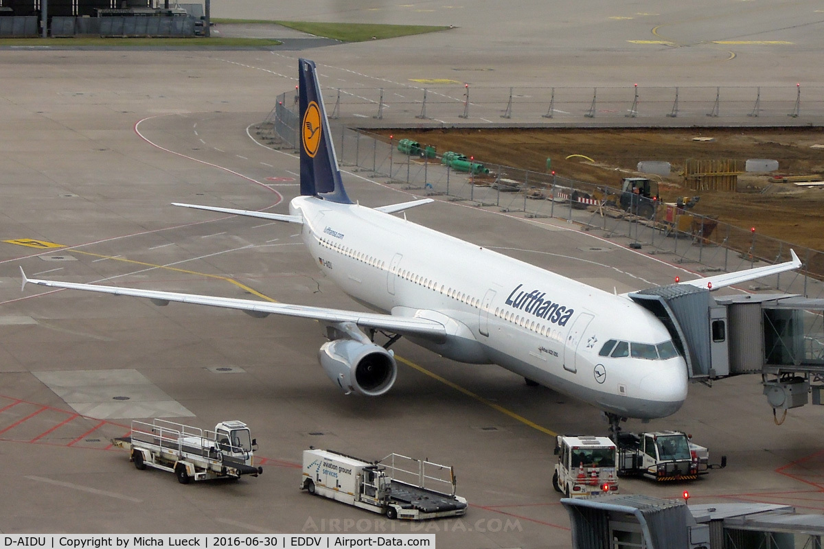 D-AIDU, 2012 Airbus A321-231 C/N 5186, At Hannover
