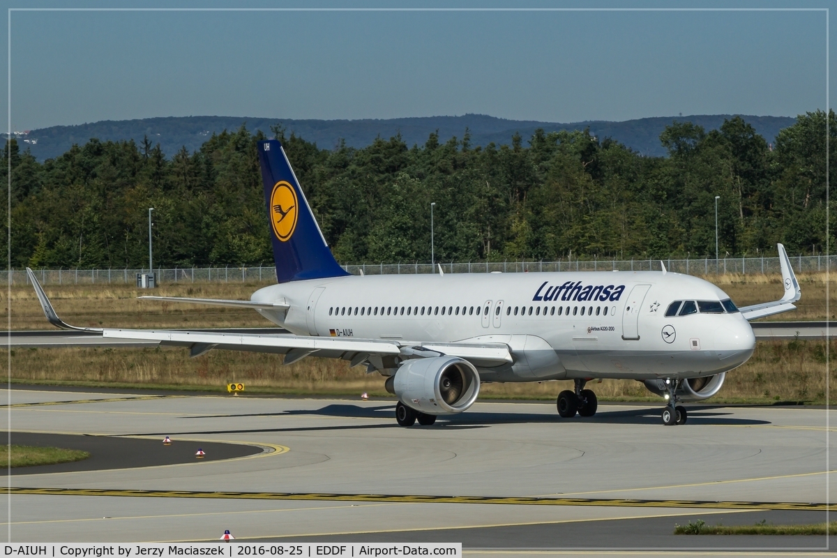 D-AIUH, 2014 Airbus A320-214 C/N 6225, Airbus A320-214