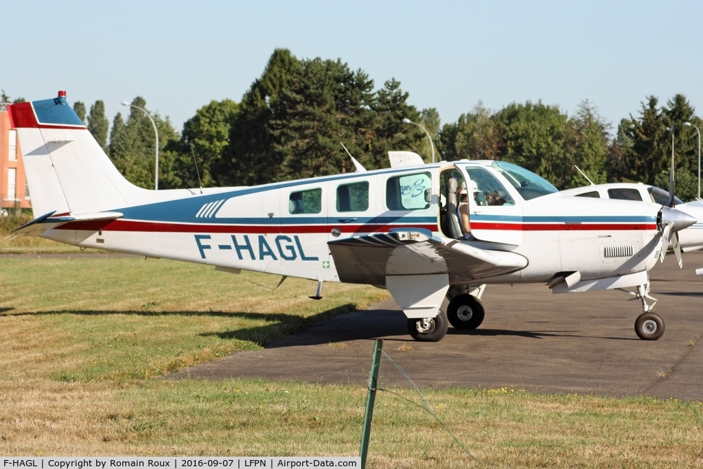 F-HAGL, 1996 Beech A36 Bonanza 36 C/N E-3003, Parked