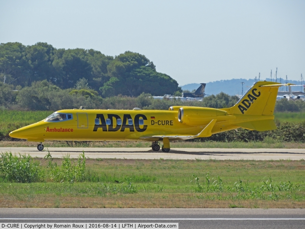 D-CURE, 2009 Learjet 60XR C/N 60-379, Taxiing