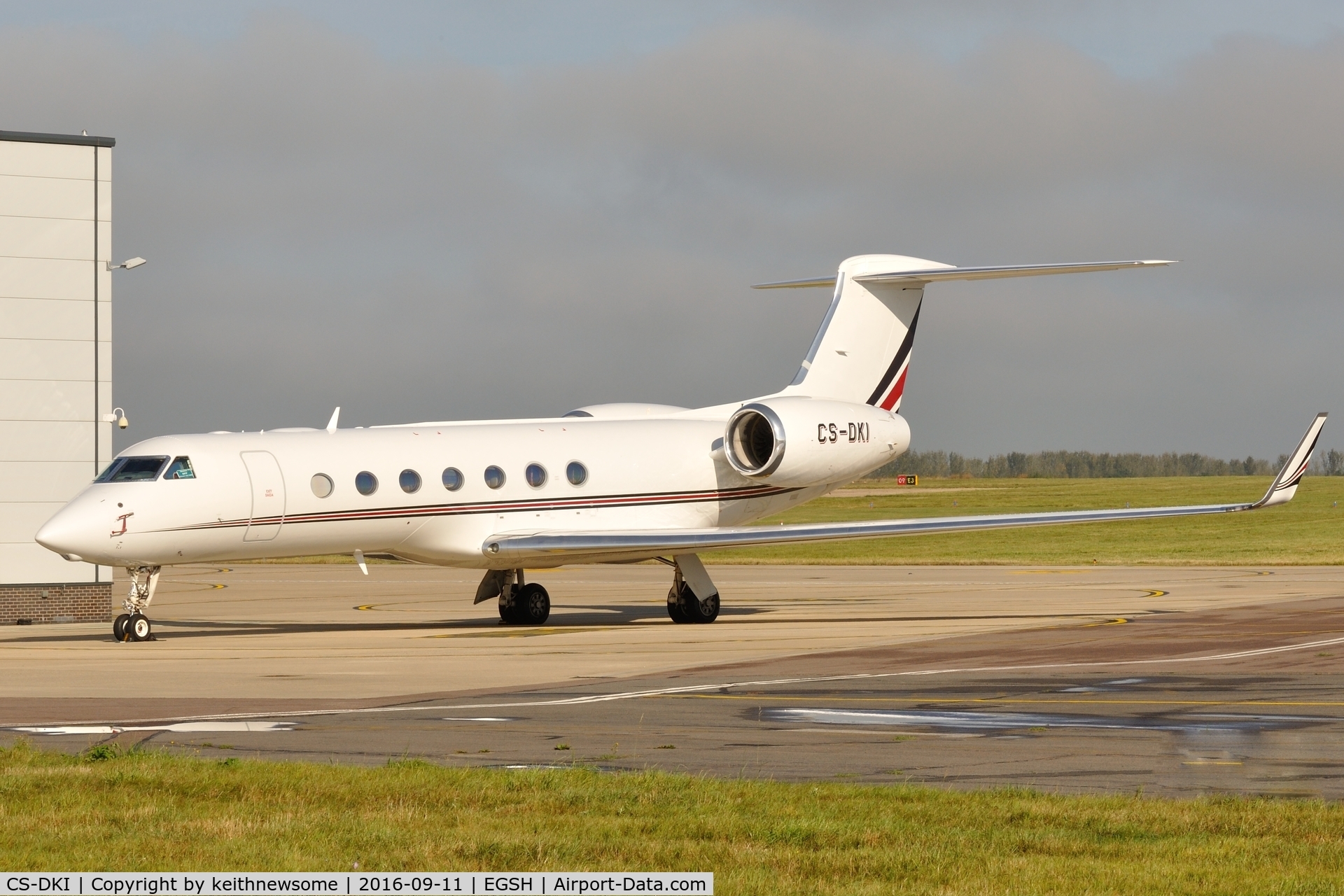 CS-DKI, 2007 Gulfstream Aerospace GV-SP (G550) C/N 5166, Nice Visitor.