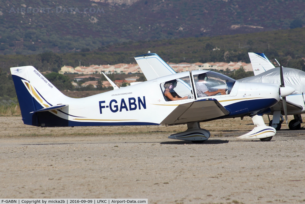F-GABN, Robin DR-400-180R Regent C/N 1132, Taxiing