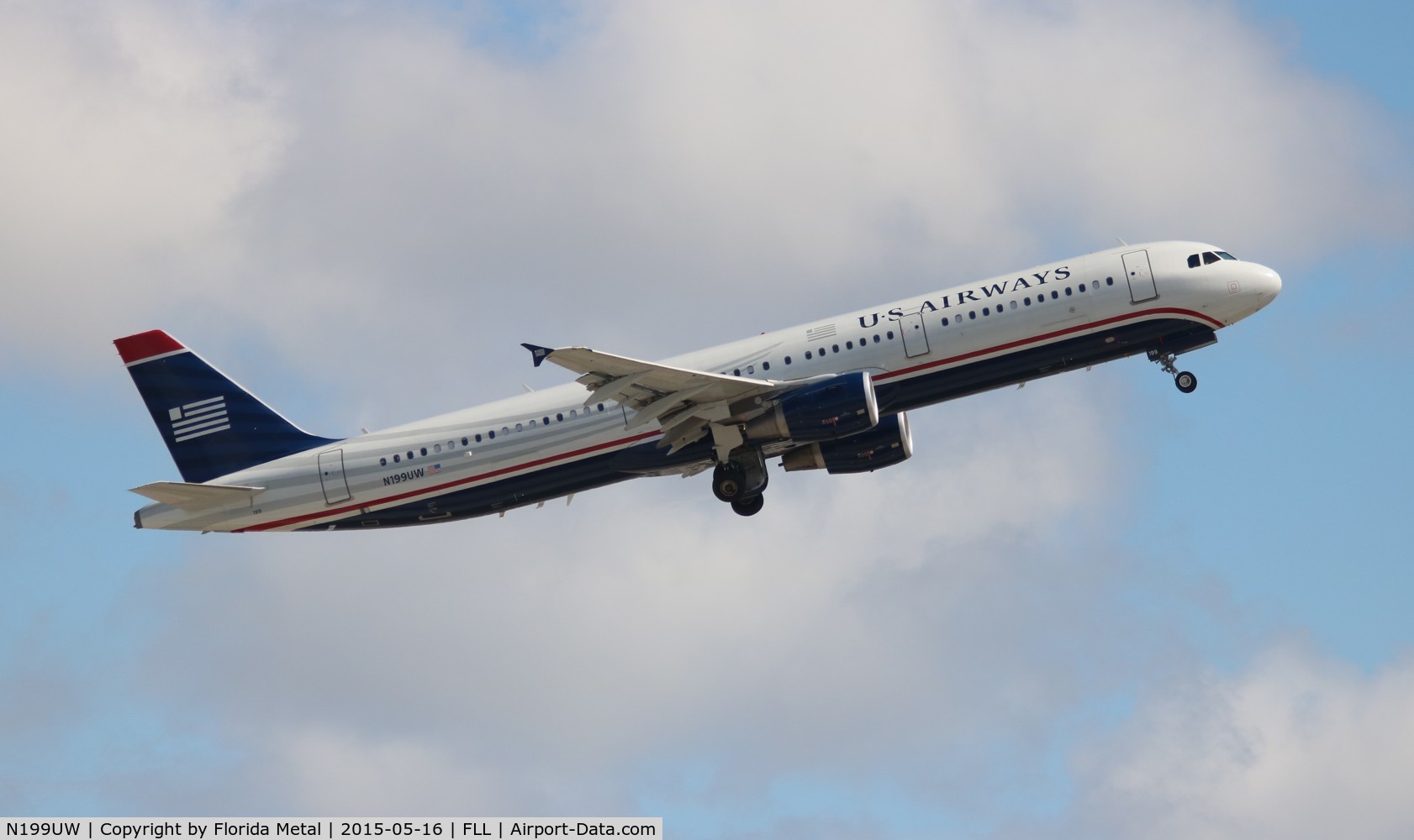 N199UW, 2013 Airbus A321-211 C/N 5457, USAirways