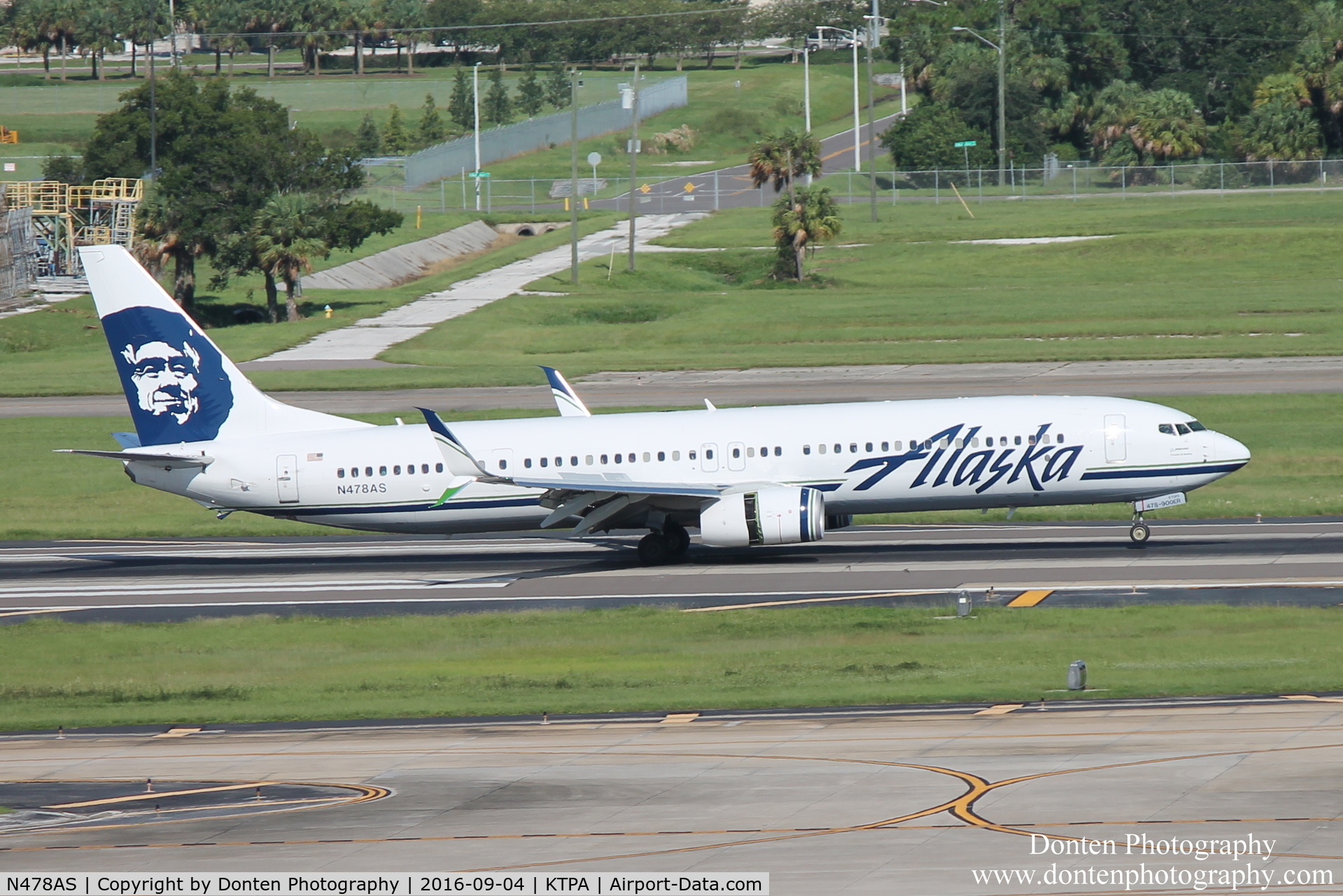 N478AS, 2015 Boeing 737-990/ER C/N 44105, Alaska Flight 770 (N478AS) arrives at Tampa International Airport following flight from Seattle-Tacoma International Airport