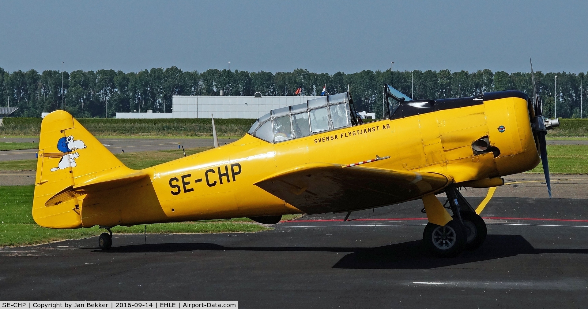 SE-CHP, 1941 North American AT-6A Texan C/N 78-6821, Lelystad Airport its new homebase.