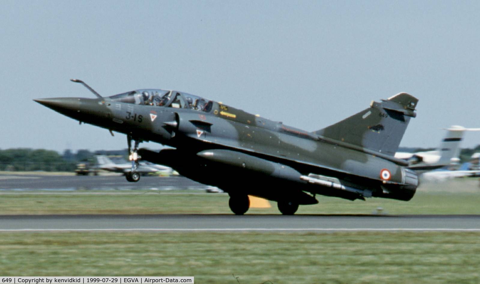 649, Dassault Mirage 2000D C/N 465, Arriving at the 1999 RIAT.