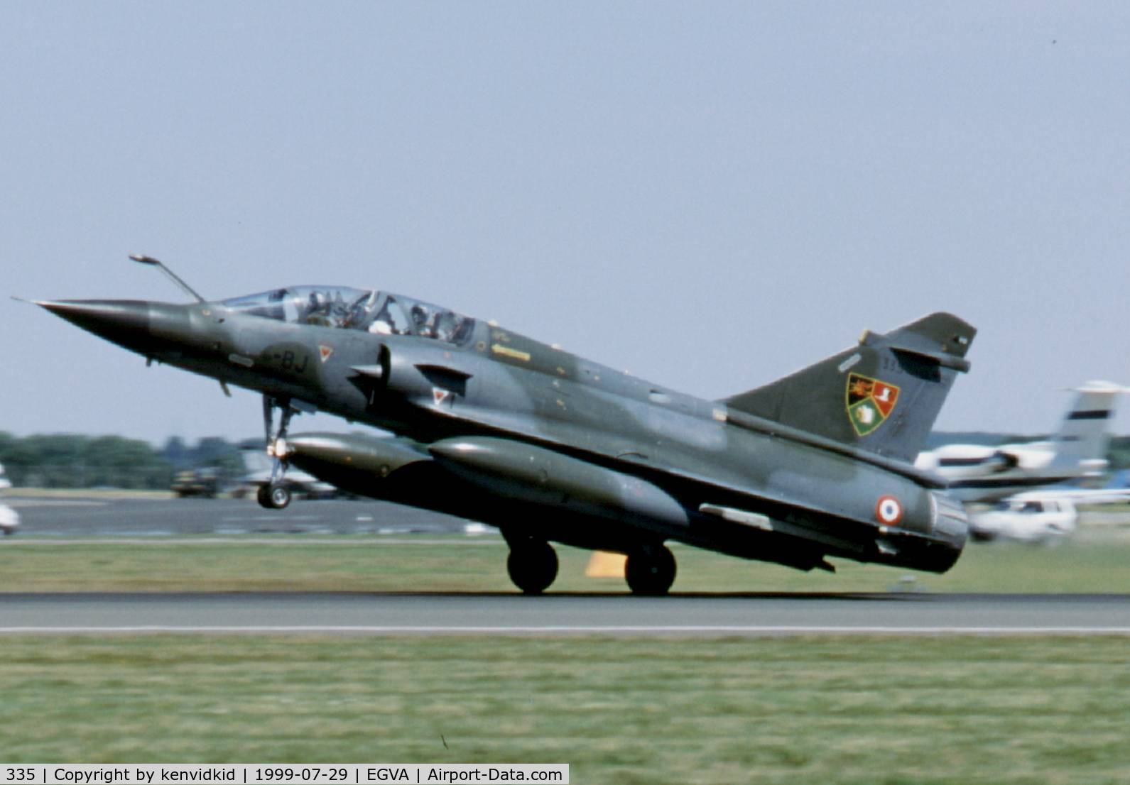335, Dassault Mirage 2000N C/N 261, Arriving at the 1999 RIAT.