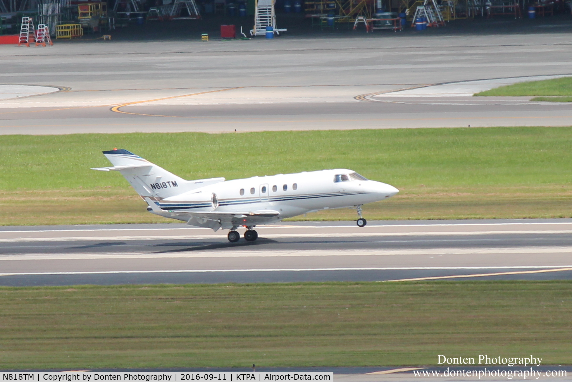 N818TM, 2000 Raytheon Hawker 800XP C/N 258463, Trailblazer 818 (N818TM) arrives at Tampa International Airport following flight from Boca Raton Airport