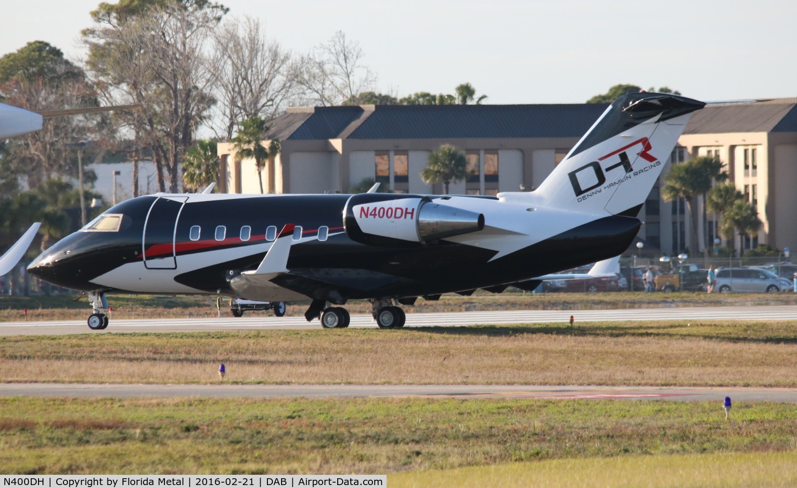 N400DH, 1989 Canadair 601-3A Challenger (CL-600-2B16) C/N 5036, Denny Hamlin Racing