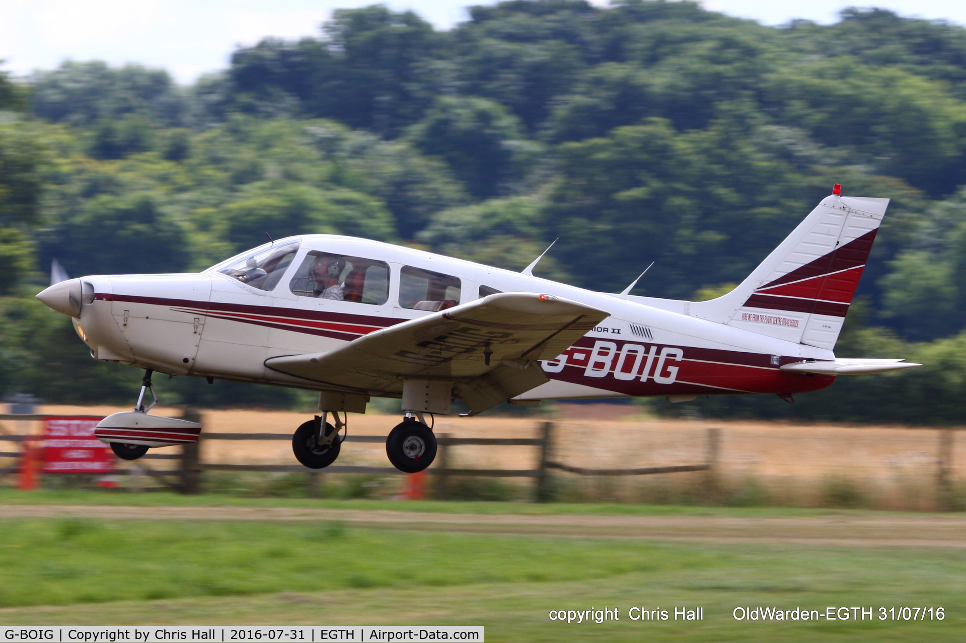 G-BOIG, 1985 Piper PA-28-161 Cherokee Warrior II C/N 28-8516027, 