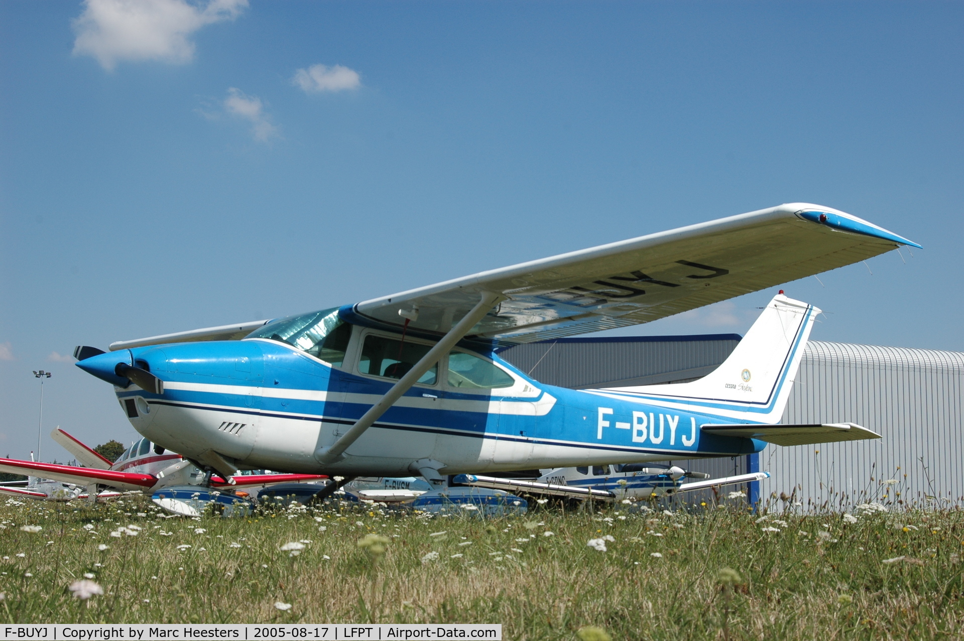 F-BUYJ, 1973 Cessna 182P Skylane C/N 18262479, F-BUYJ @ LFPT