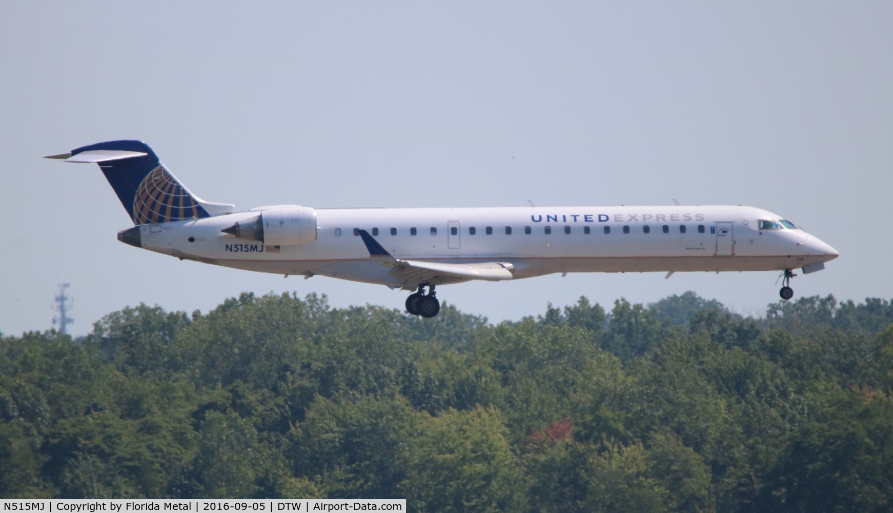 N515MJ, 2003 Bombardier CRJ-700 (CL-600-2C10) Regional Jet C/N 10117, United Express