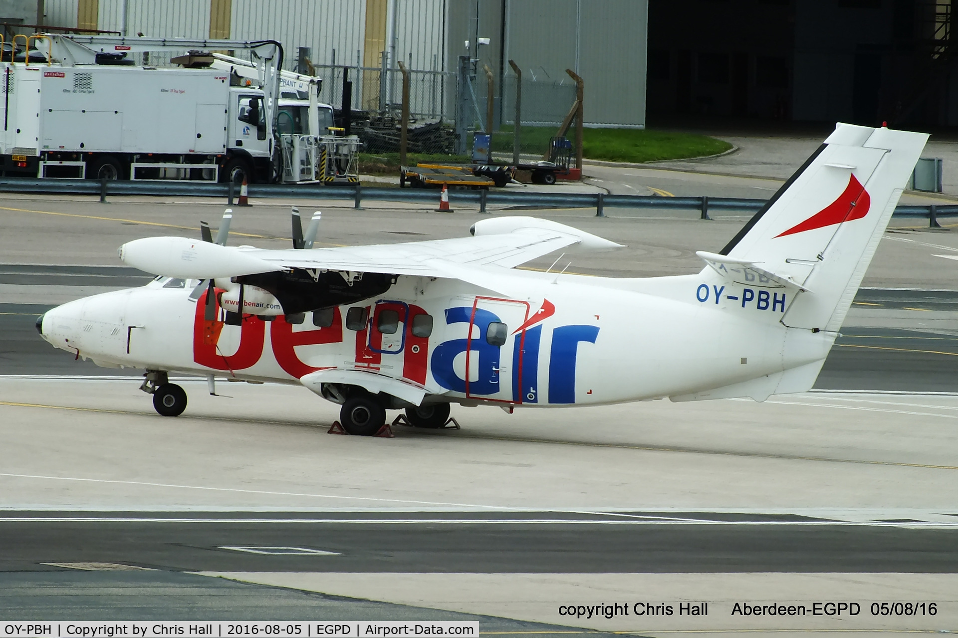 OY-PBH, 1999 Let L-410UVP-E20 Turbolet C/N 992736, BenAir