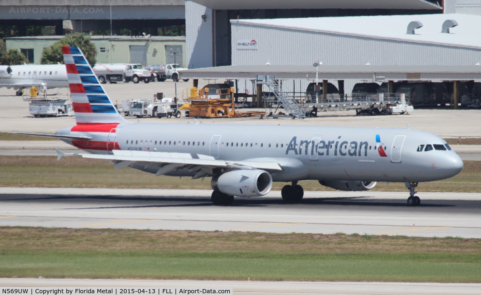 N569UW, 2013 Airbus A321-231 C/N 5763, American