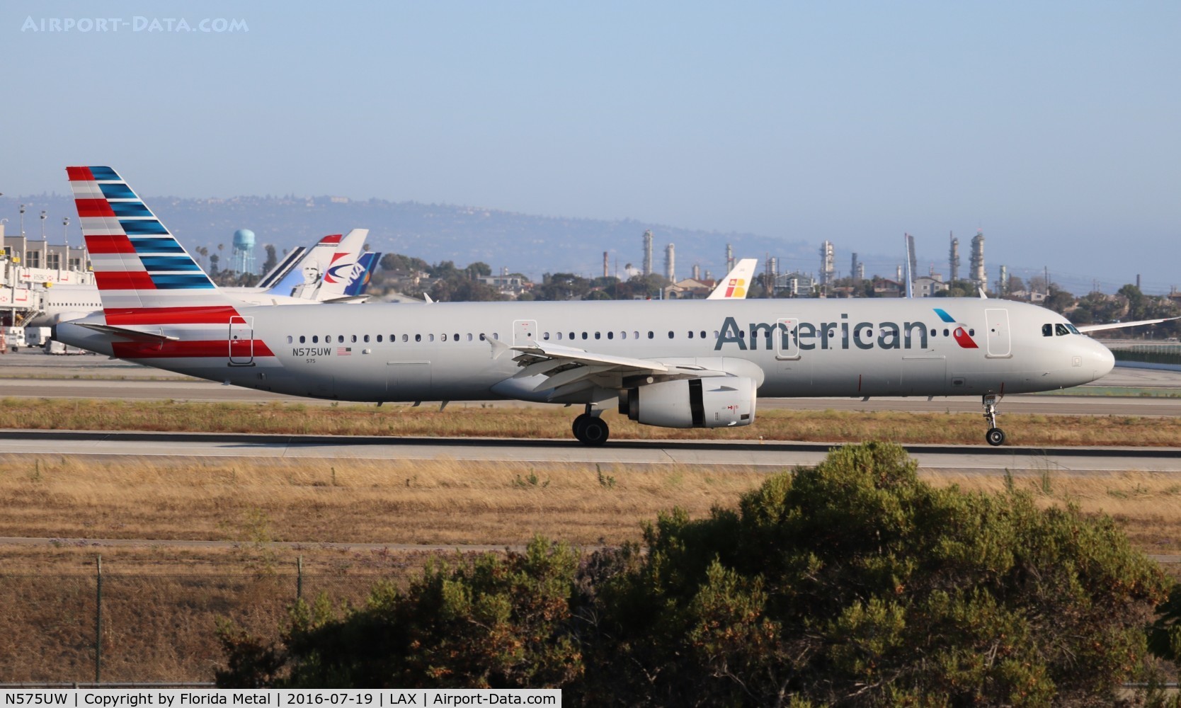 N575UW, 2014 Airbus A321-231 C/N 5980, American