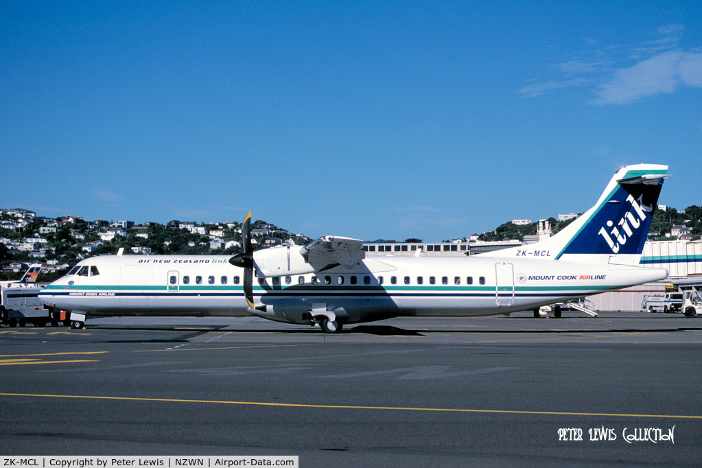 ZK-MCL, 1995 ATR 72-212A C/N 465, The Mount Cook Group Ltd., Christchurch