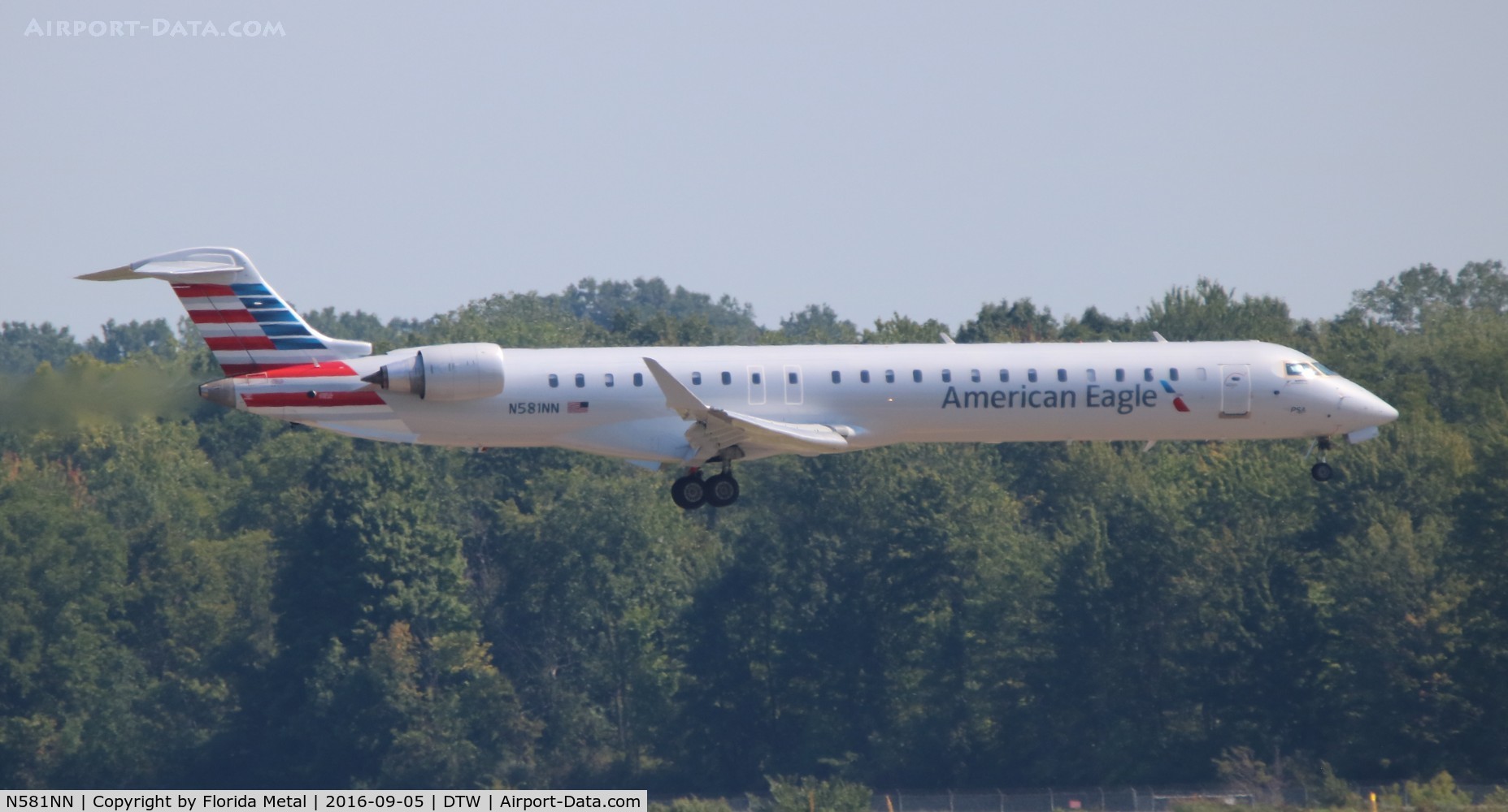 N581NN, 2015 Bombardier CRJ-900 (CL-600-2D24) C/N 15384, American Eagle